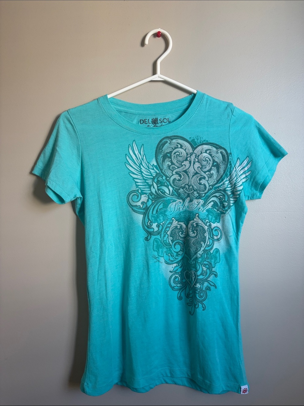 Vintage Women's Turquoise Graphic Short-Sleeve Tee